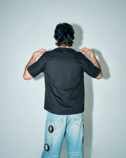 Distressed T Shirt- Black